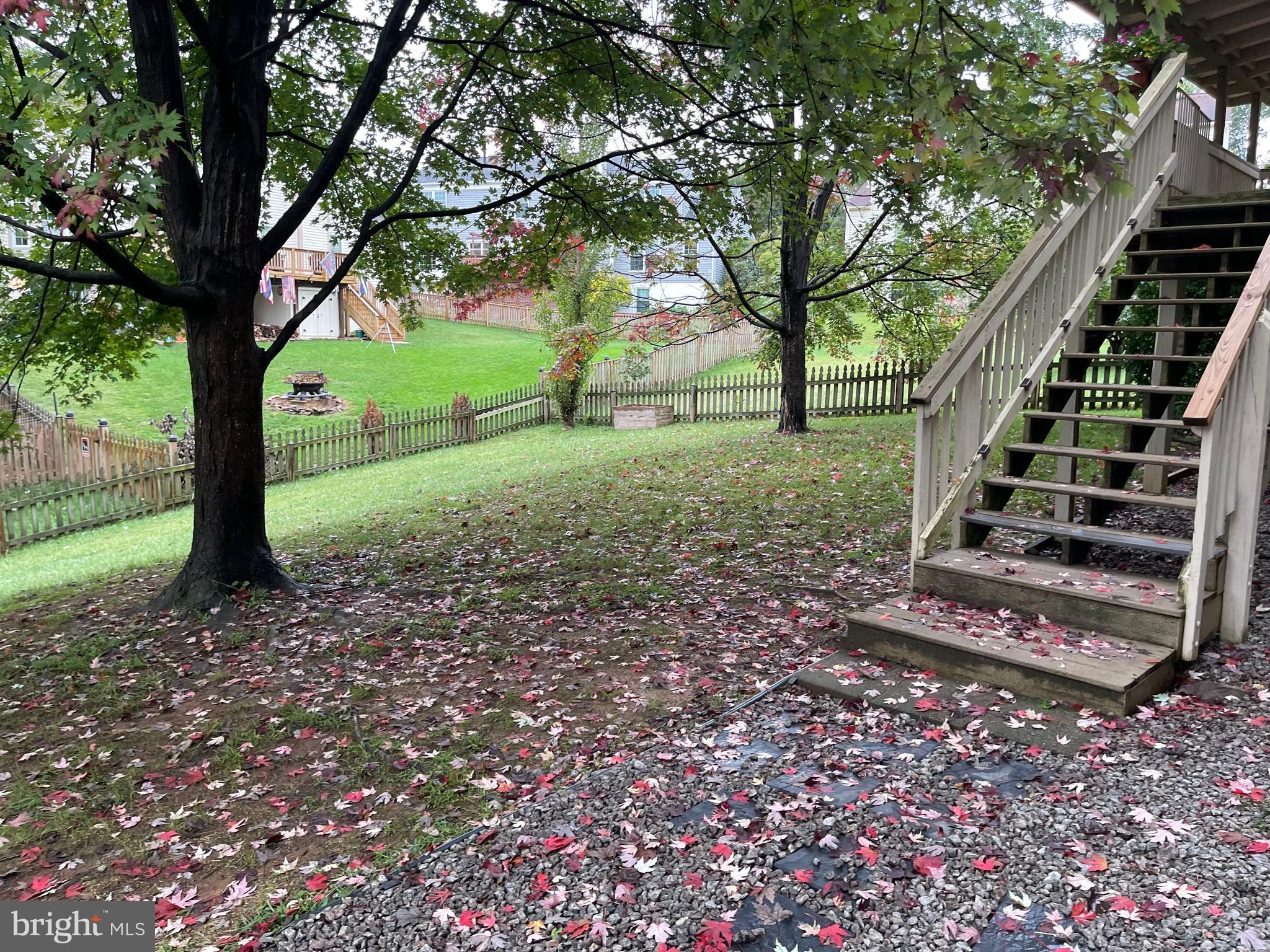 TWIN OAKS FARM - Residential Lease