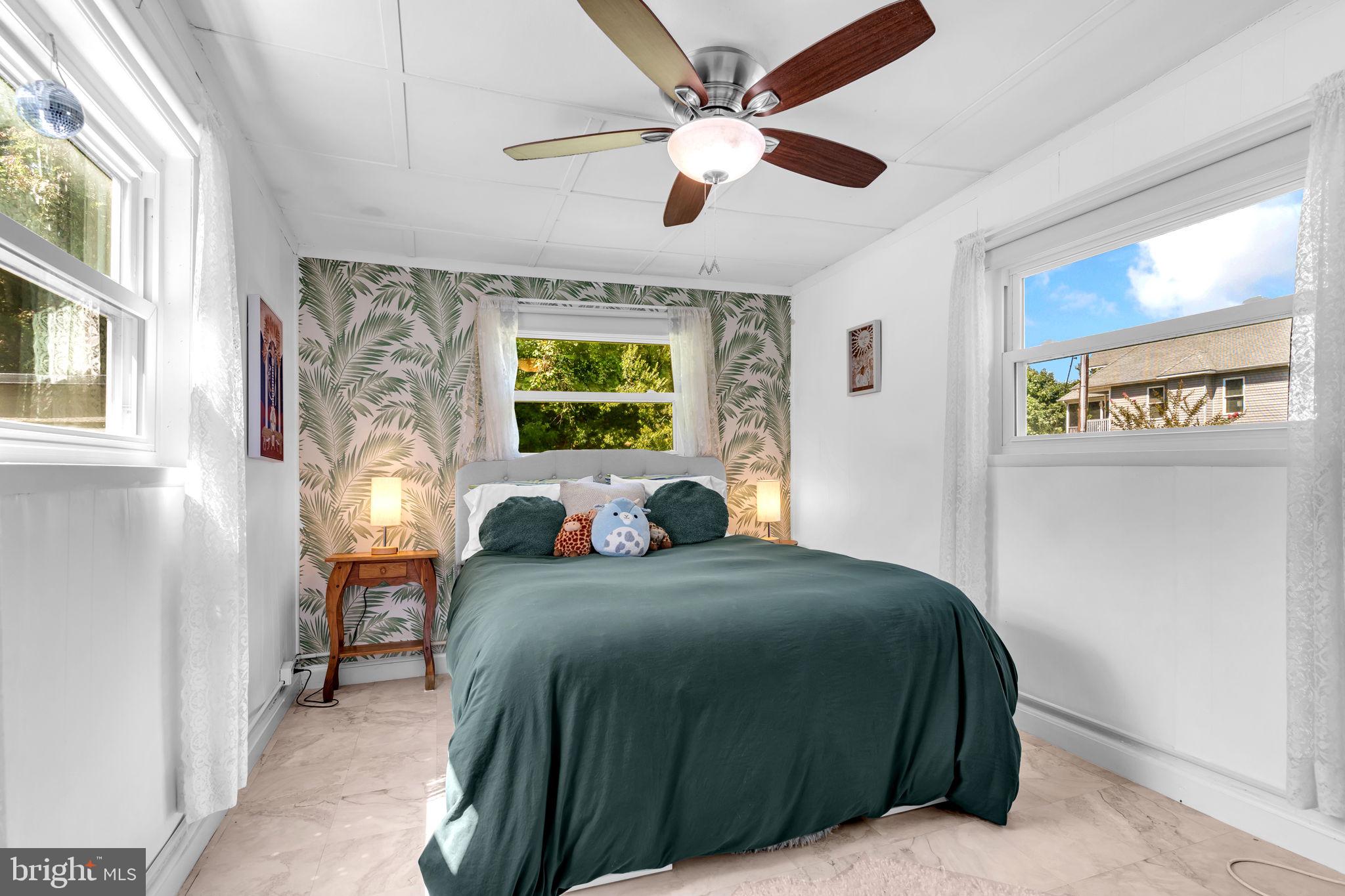 COVE POINT - Residential