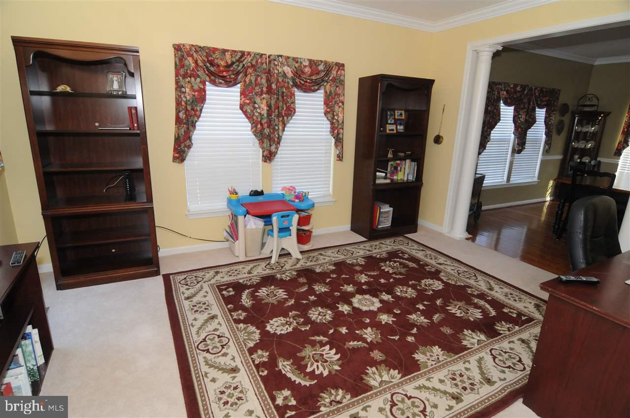VALLEY GROVE - Residential