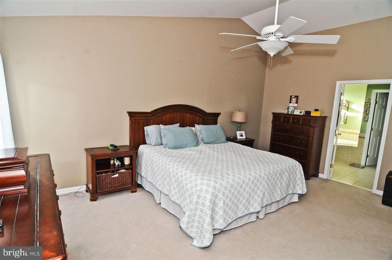 VALLEY GROVE - Residential