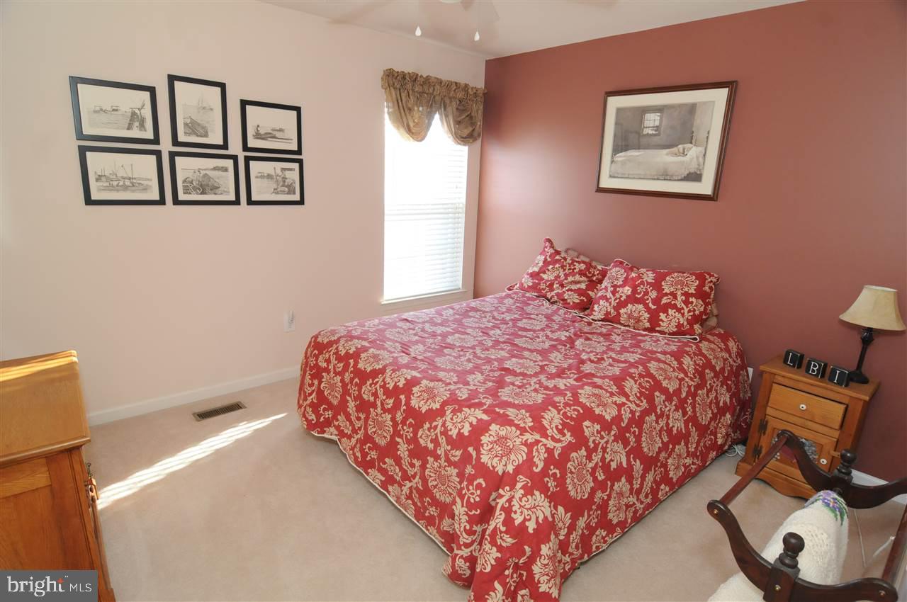 VALLEY GROVE - Residential