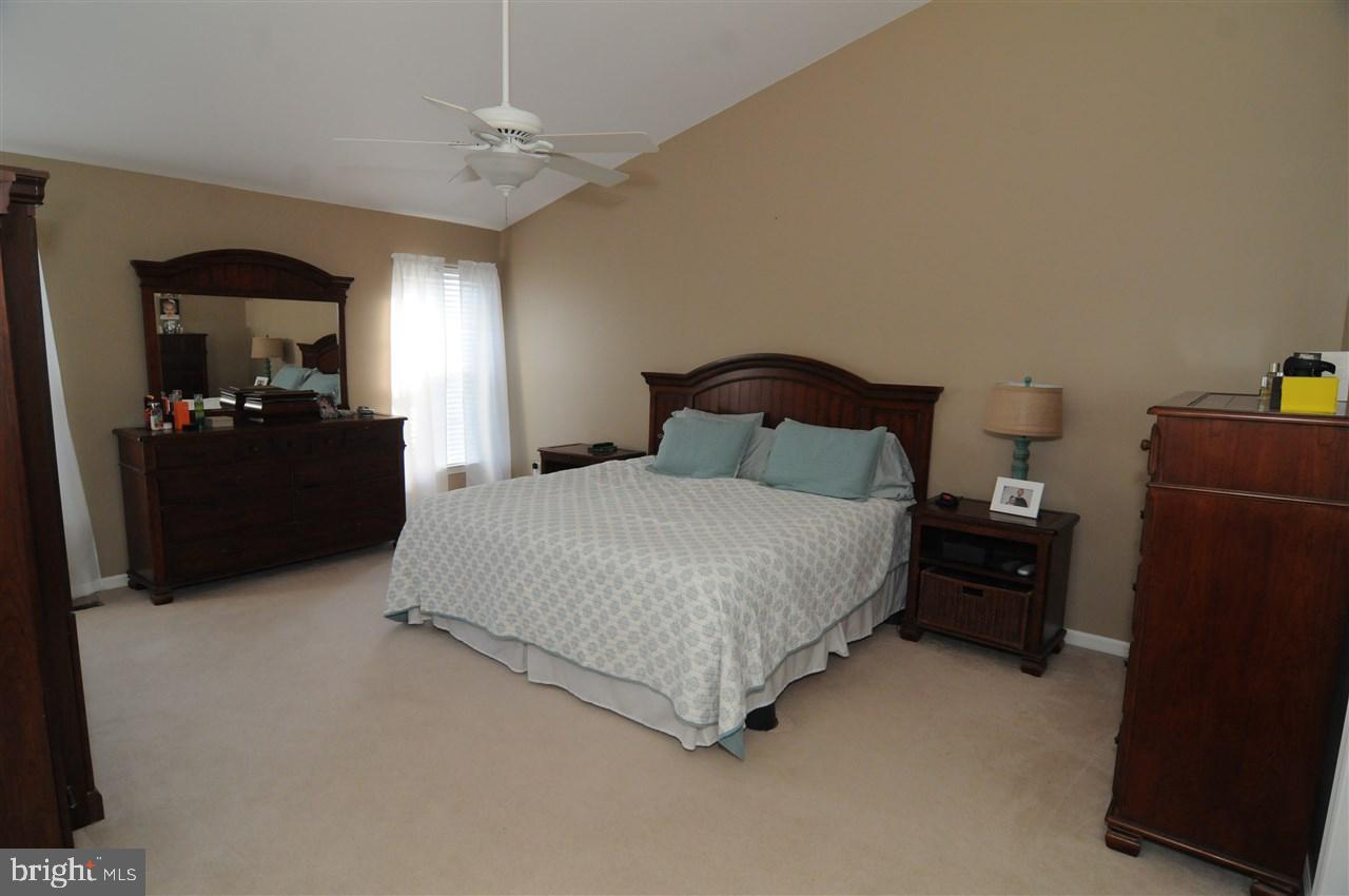 VALLEY GROVE - Residential