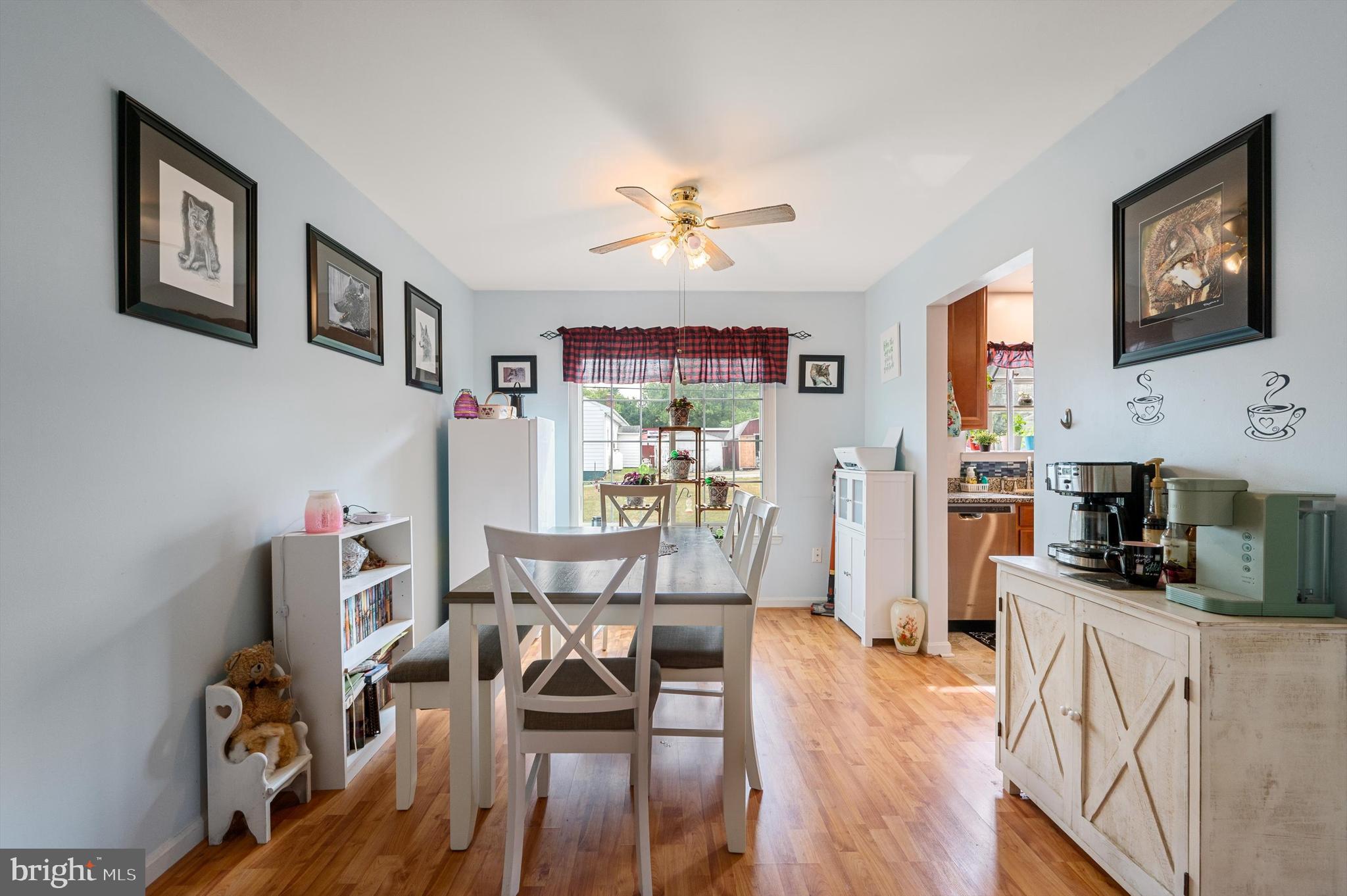 LAURA BAILEY - Residential