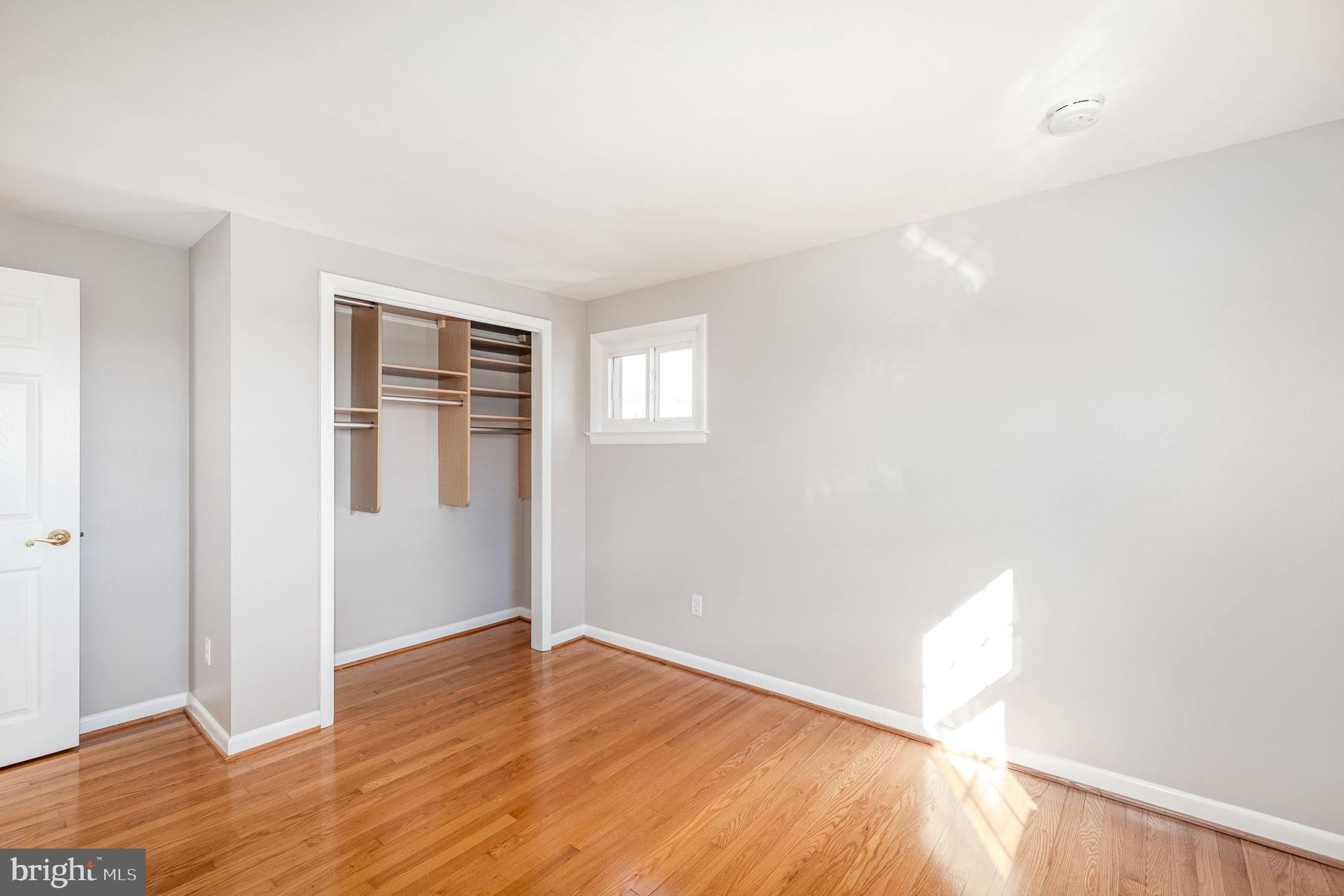 CAMELOT - Residential