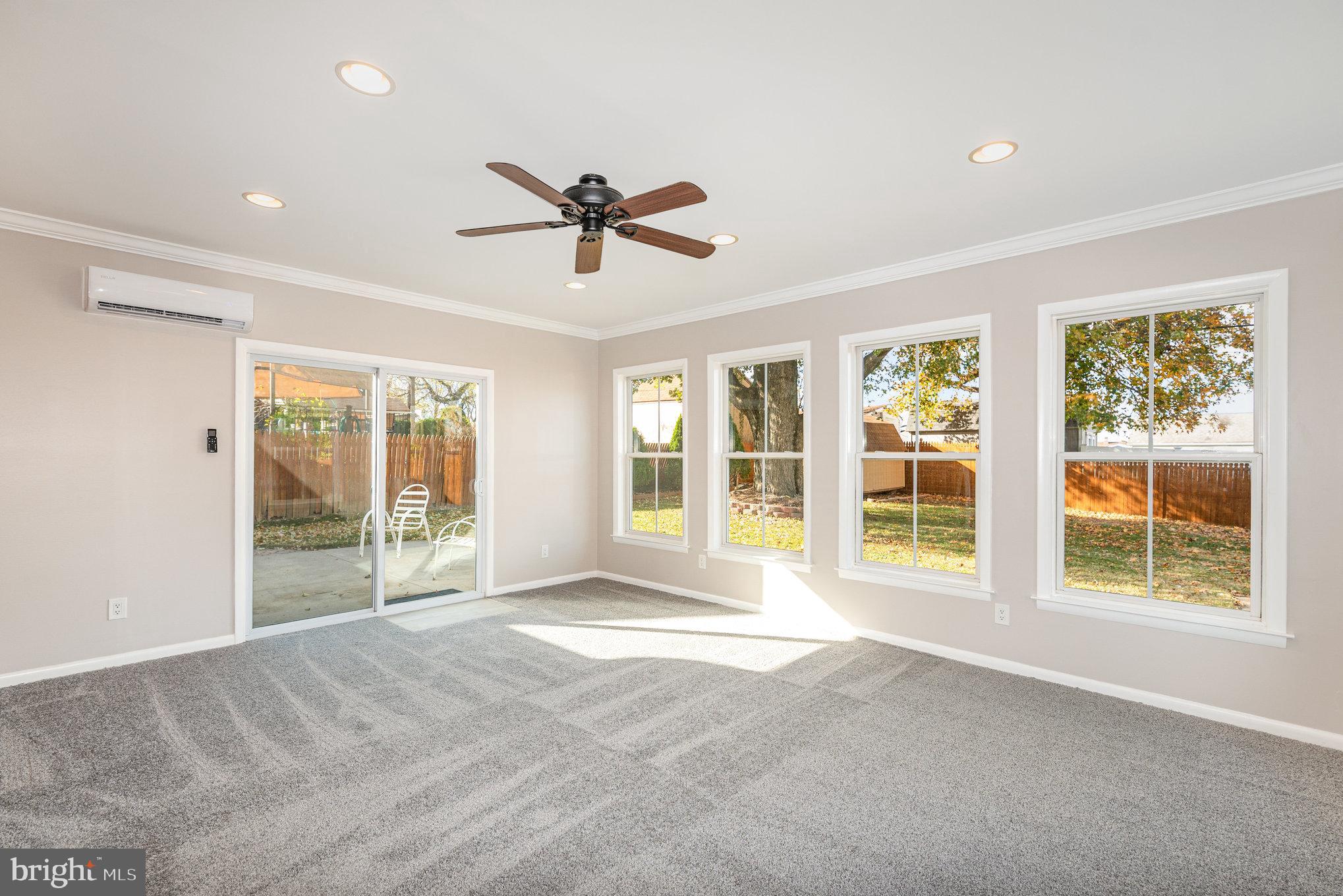 CAMELOT - Residential