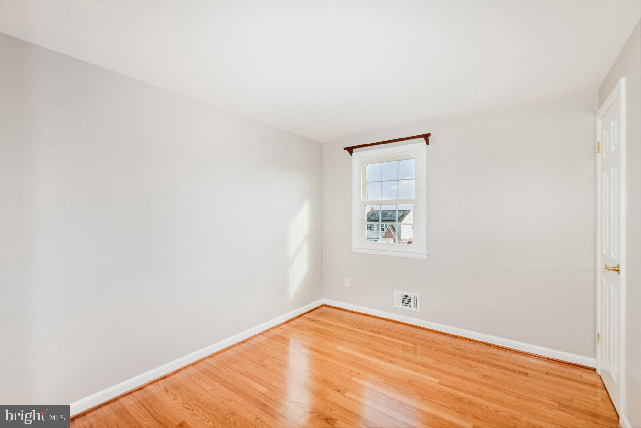 CAMELOT - Residential