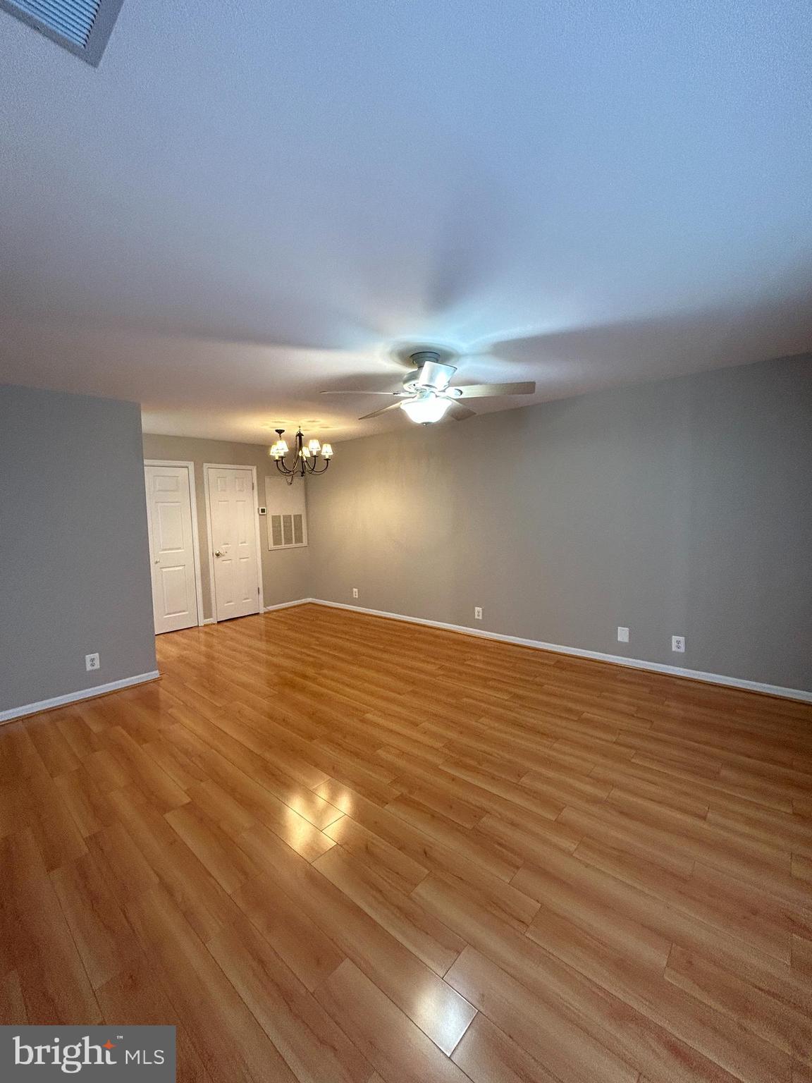 THE GABLES ON TUCKERMAN - Residential