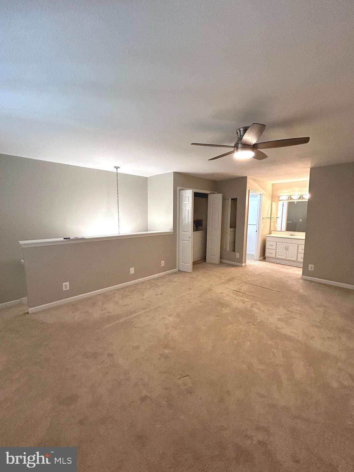 THE GABLES ON TUCKERMAN - Residential