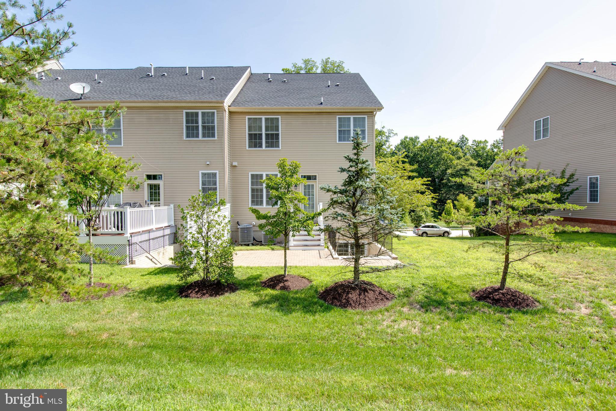 MIKLASZ PROPERTY - Residential