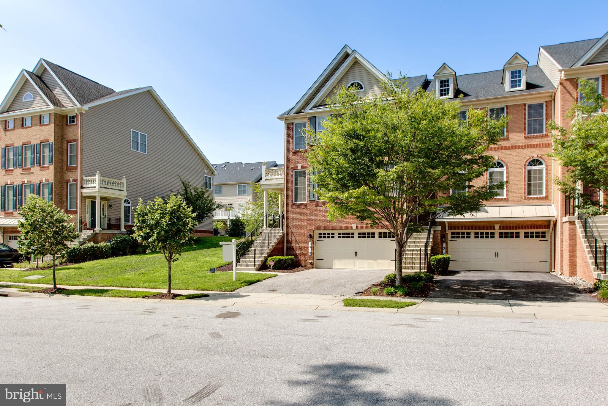 MIKLASZ PROPERTY - Residential