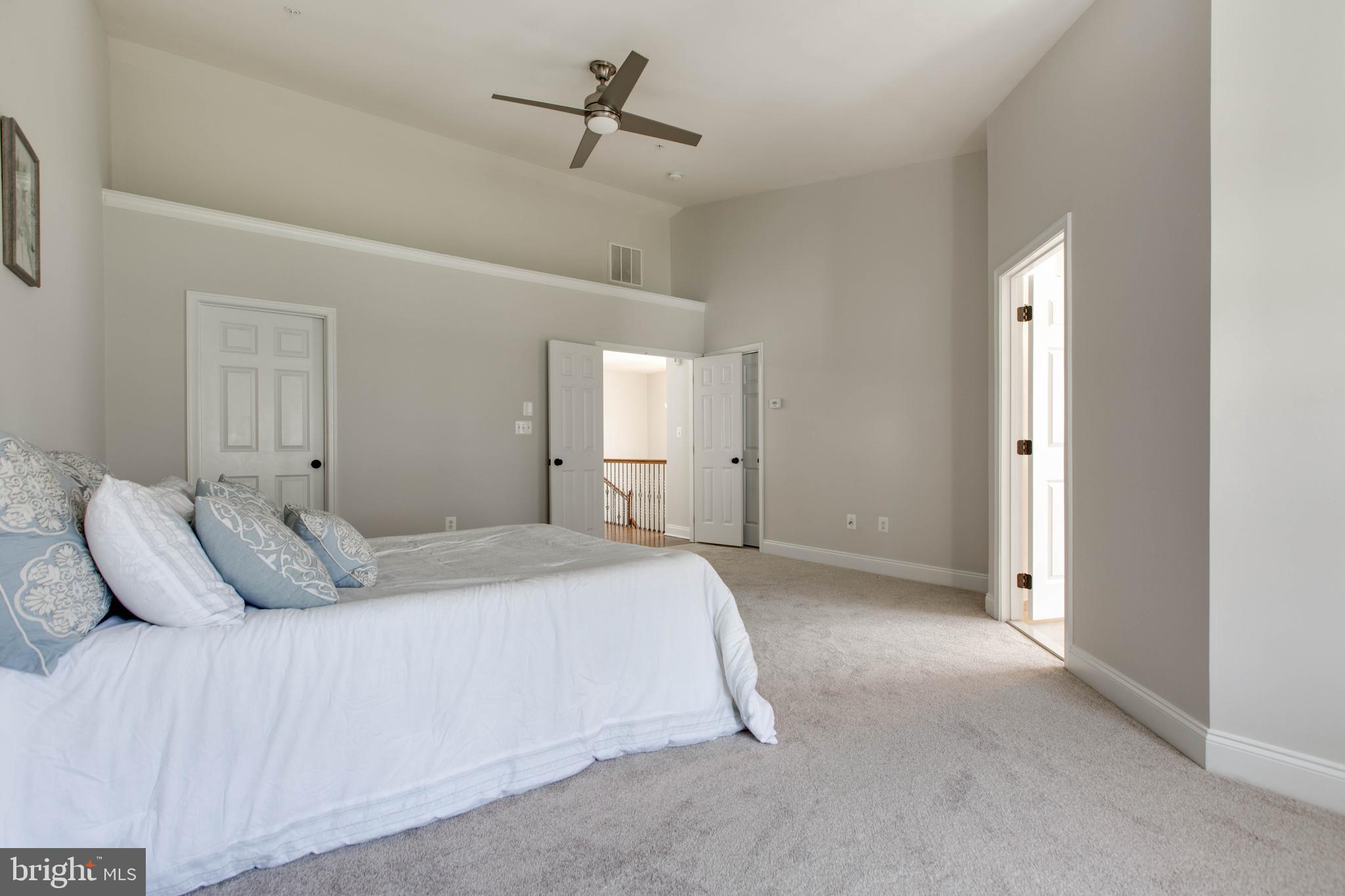 MIKLASZ PROPERTY - Residential