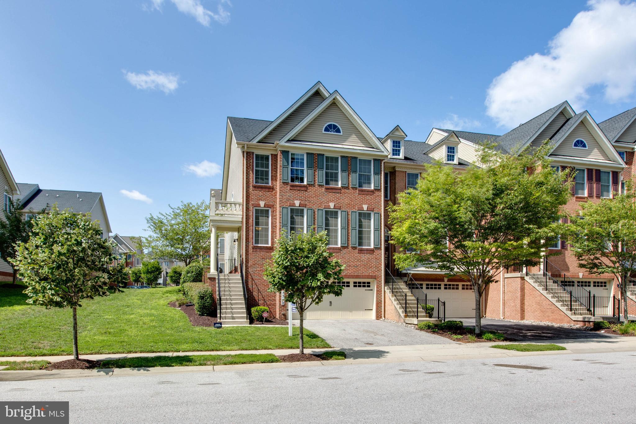 MIKLASZ PROPERTY - Residential