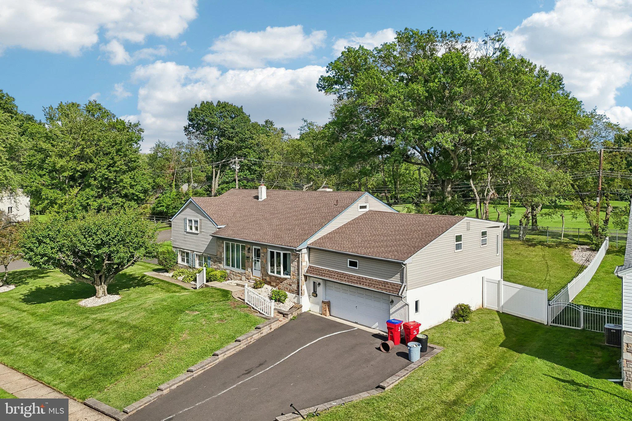 865 Worthington Drive, Warminster, PA, 18974