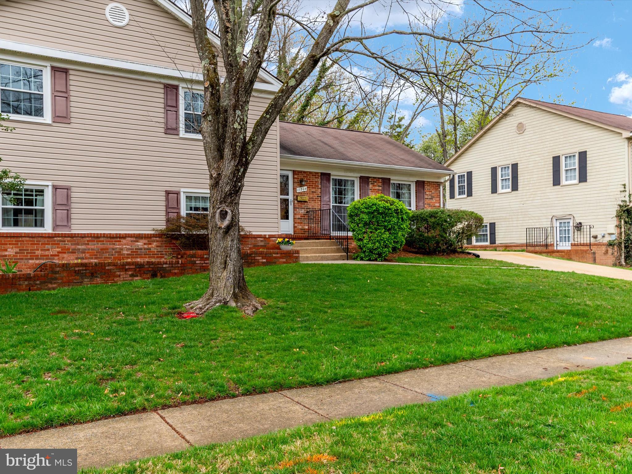 LAUREL - Residential