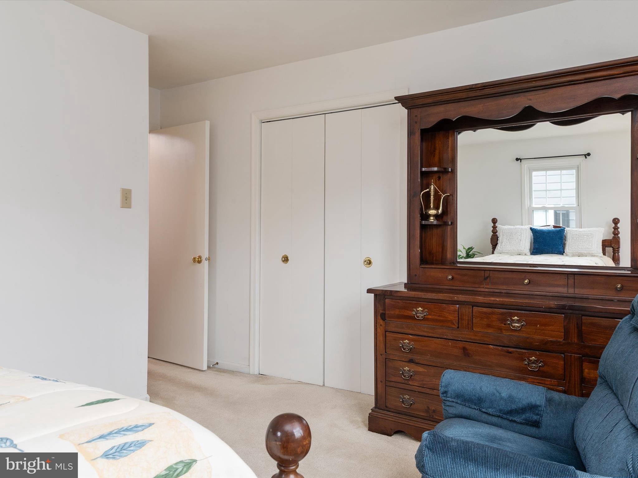 LAUREL - Residential