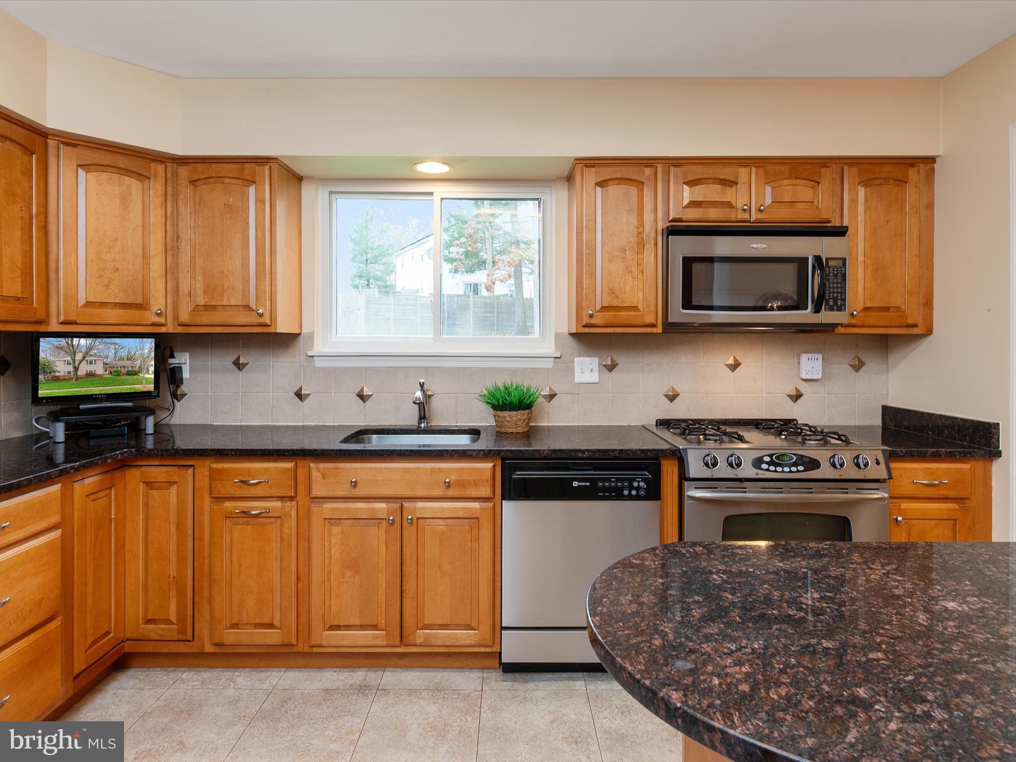 LAUREL - Residential