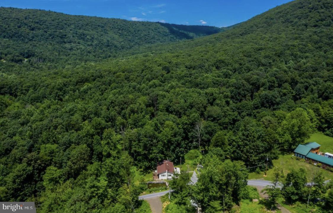 UPPER FRANKFORD TWP - Residential