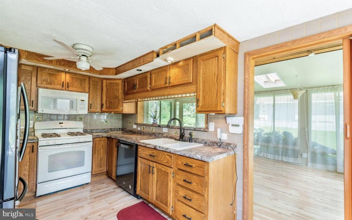 UPPER FRANKFORD TWP - Residential