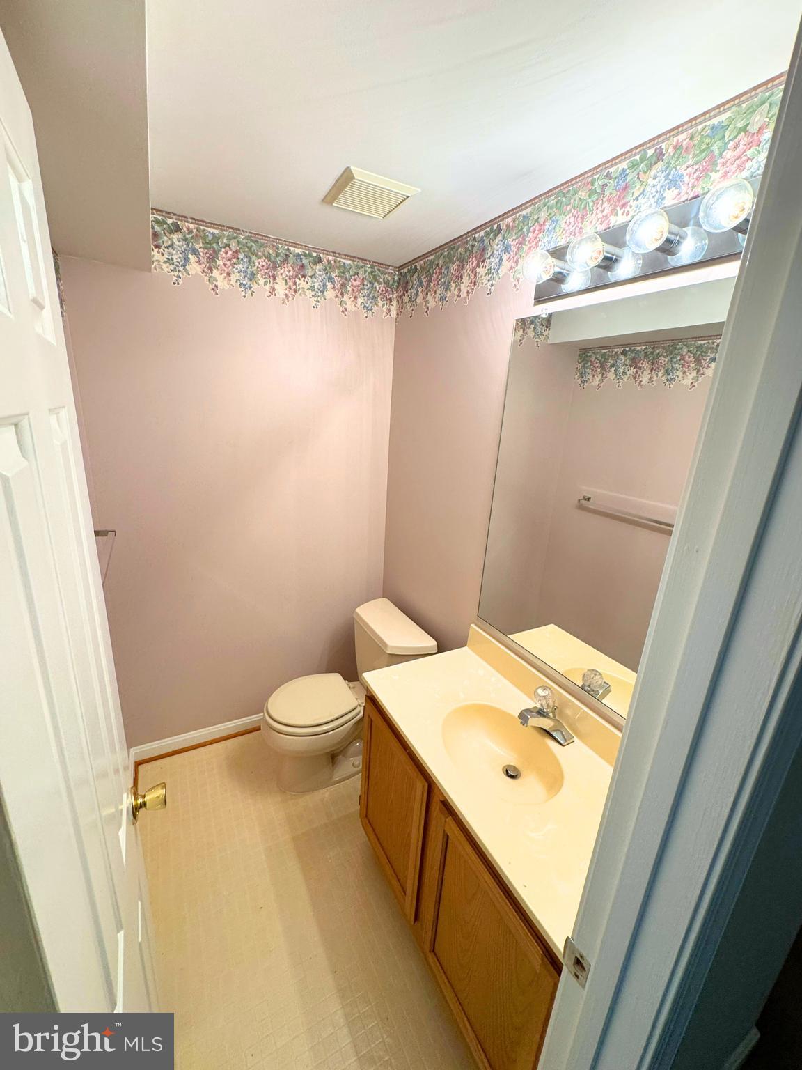 TANGLEWOOD - Residential Lease