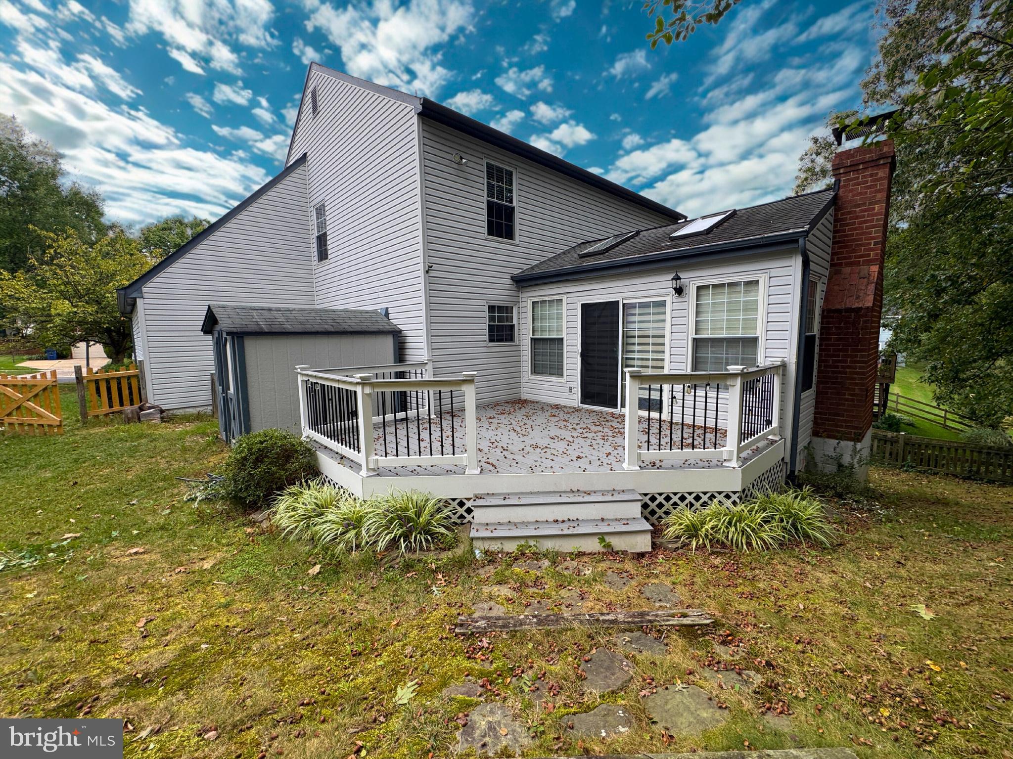 TANGLEWOOD - Residential Lease