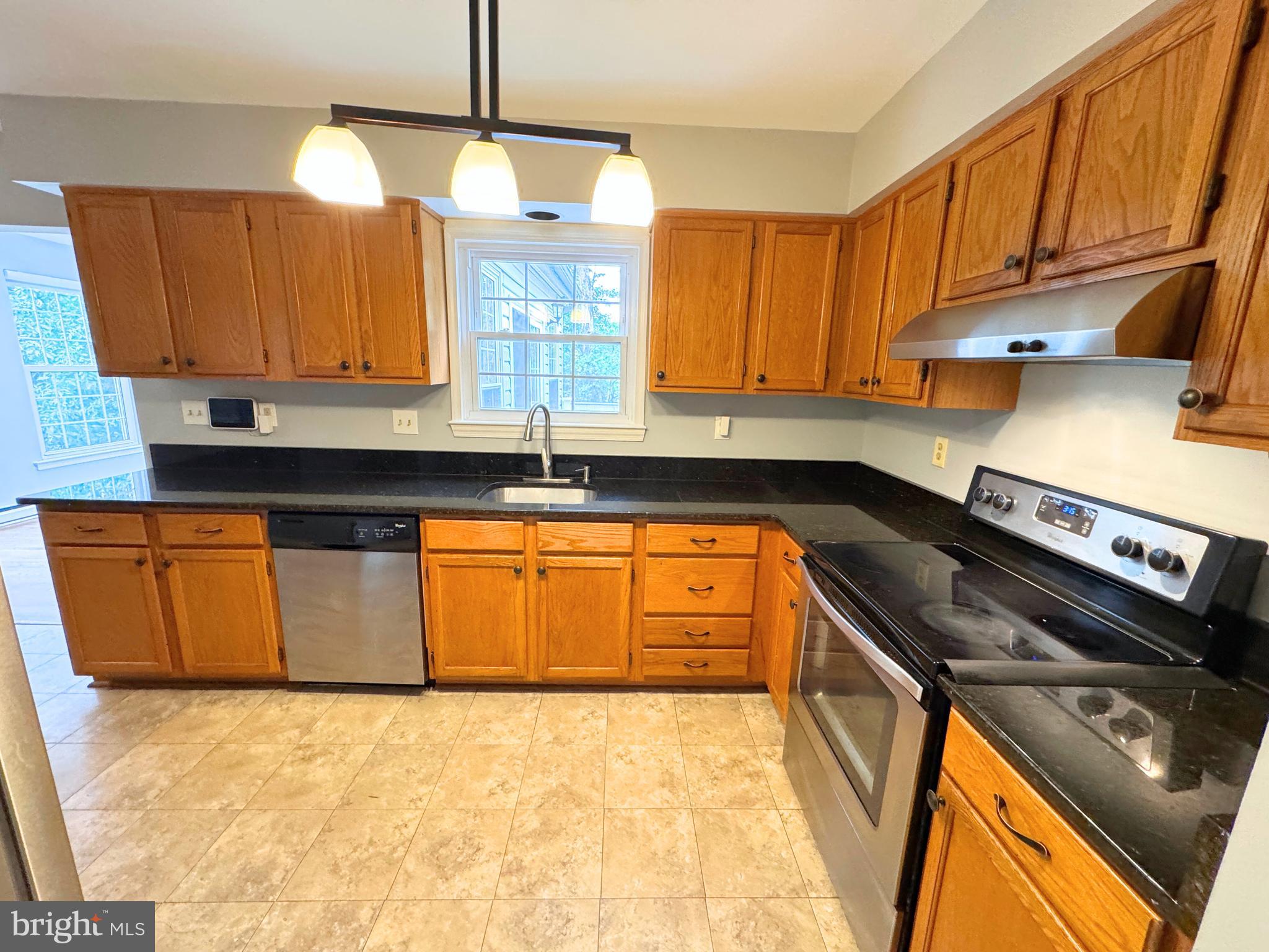 TANGLEWOOD - Residential Lease