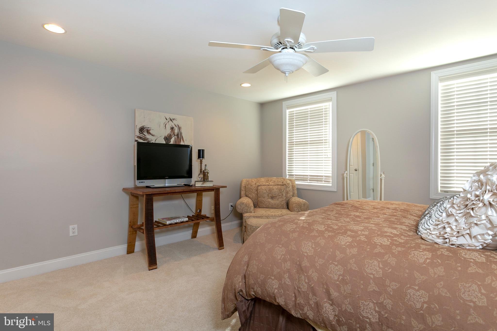 CENTER CITY - Residential