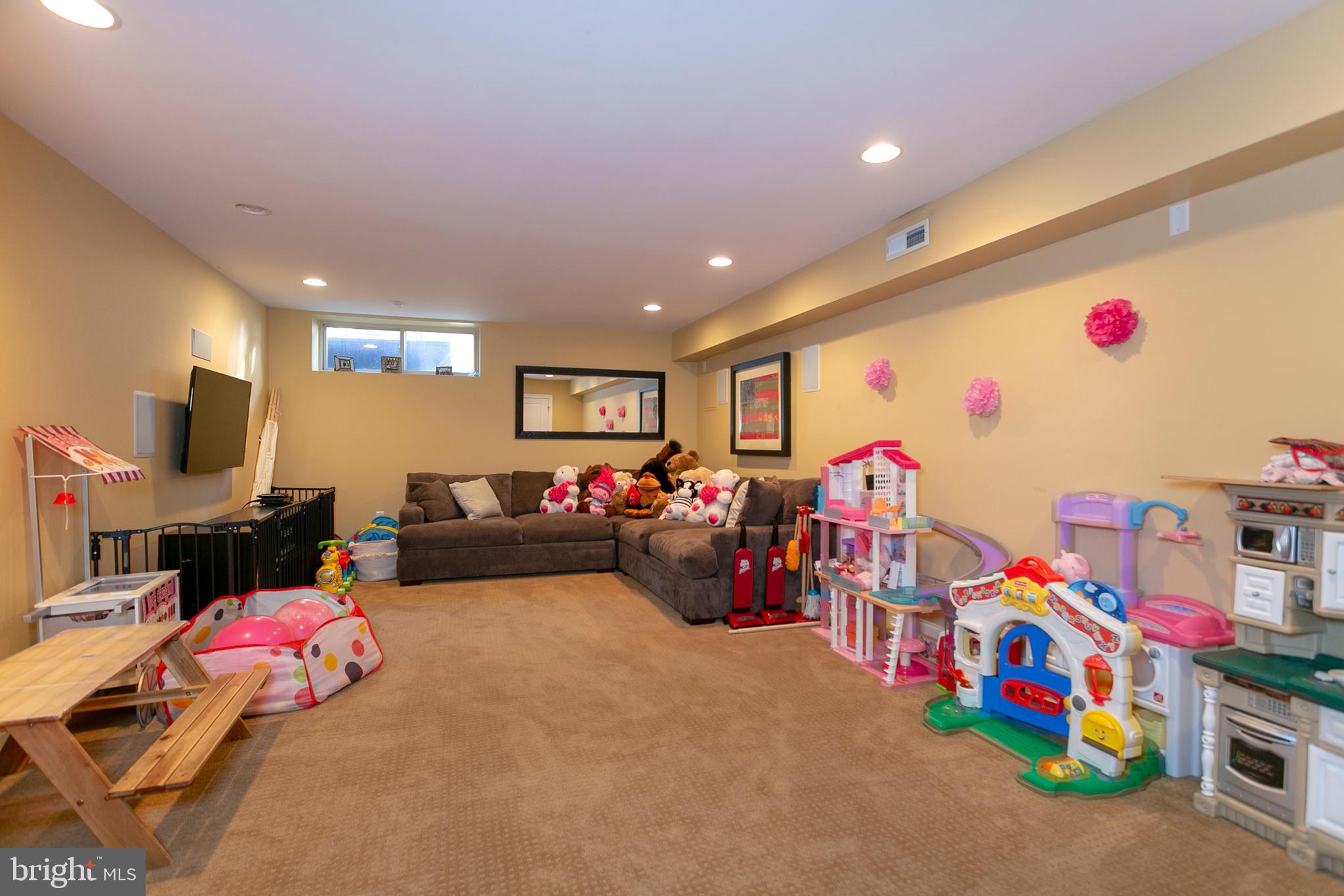 CENTER CITY - Residential