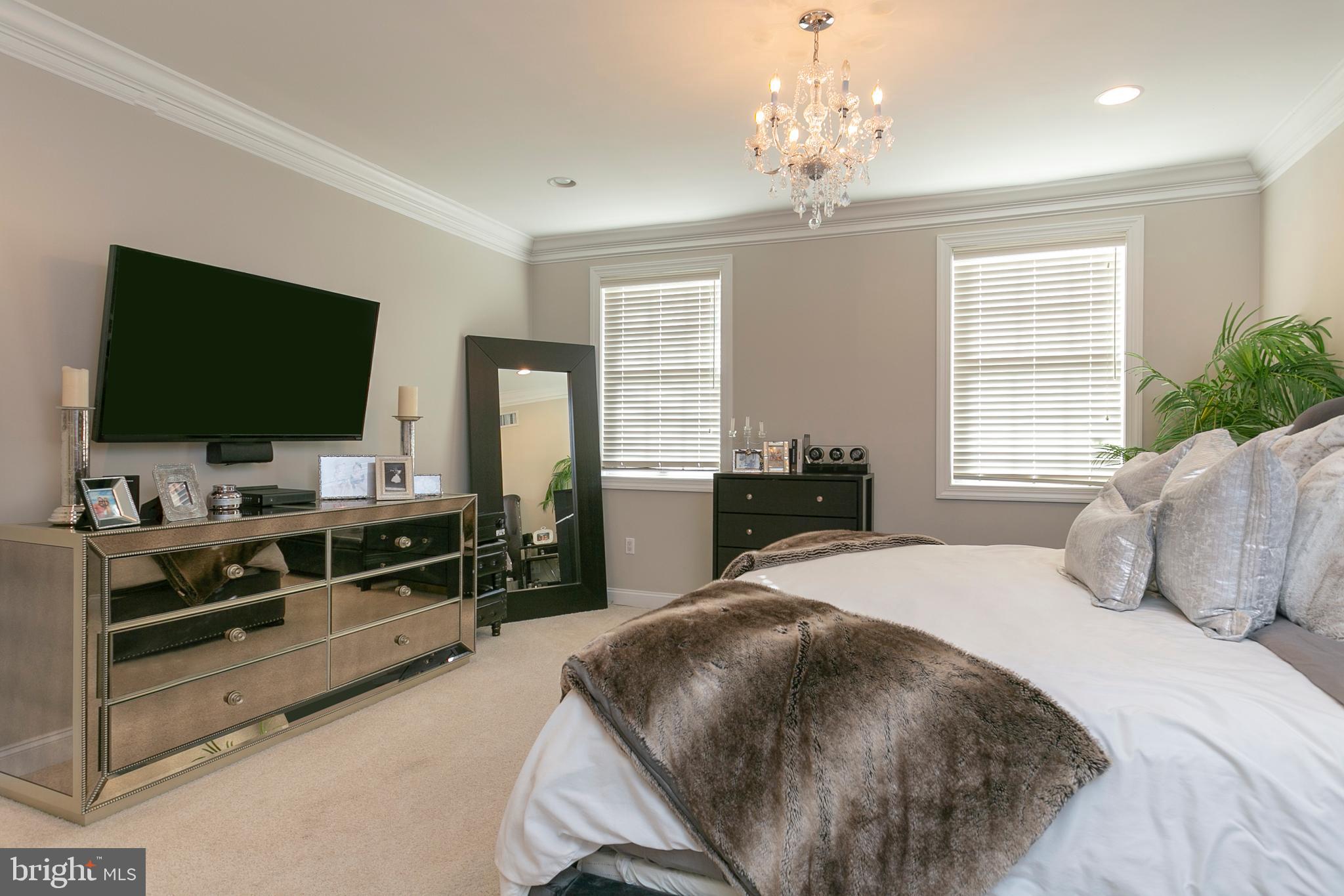 CENTER CITY - Residential