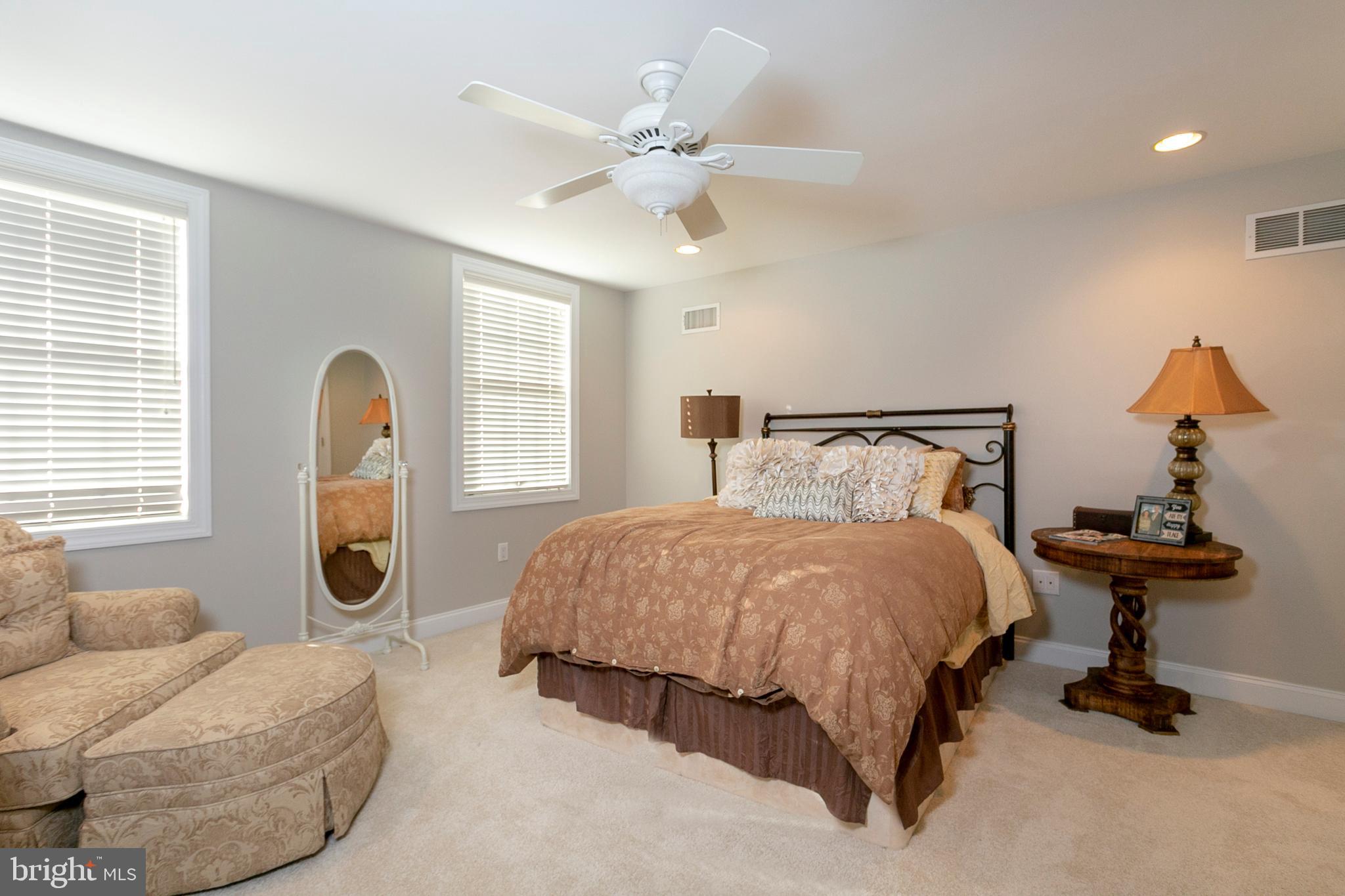 CENTER CITY - Residential