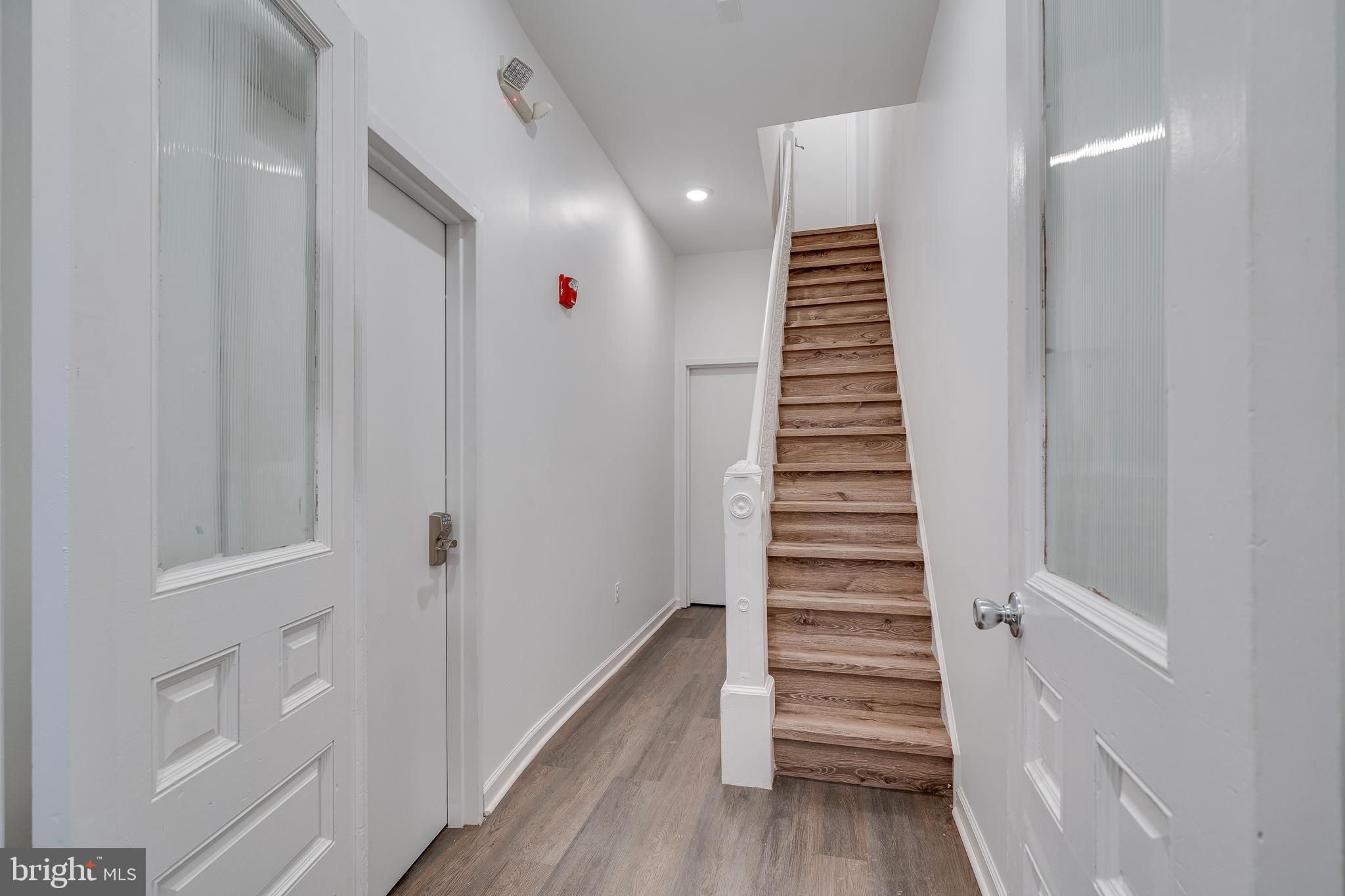 BELMONT - Residential Lease