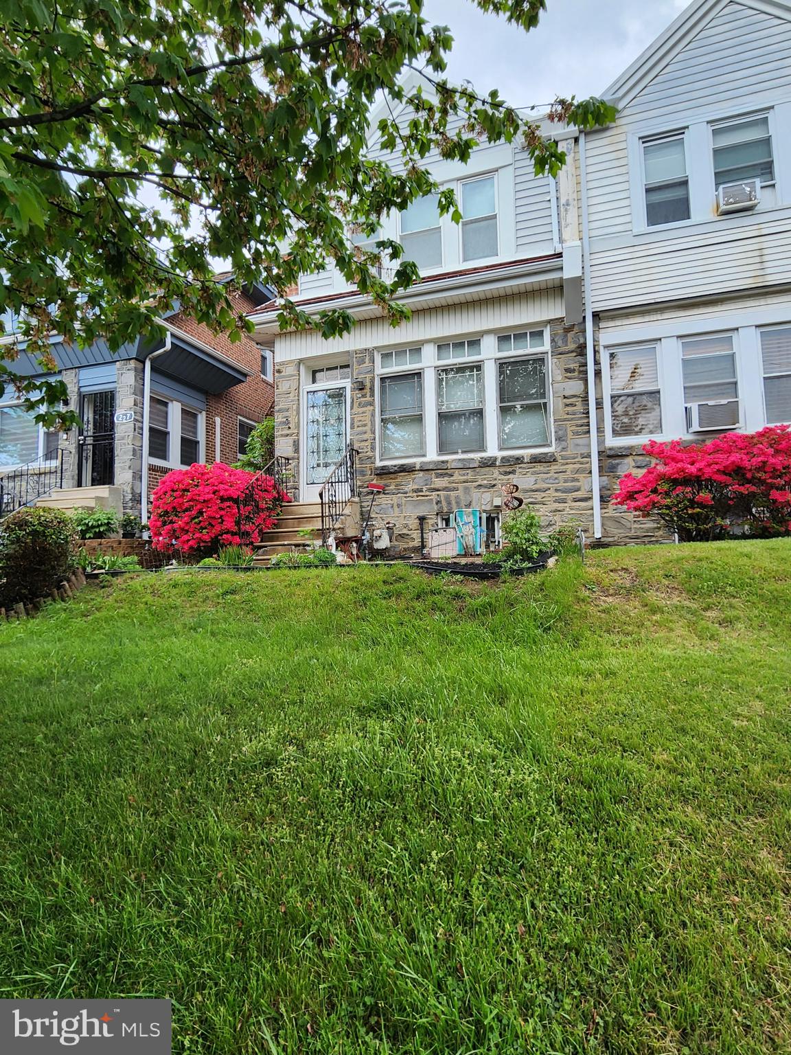 229 HIGH STREET