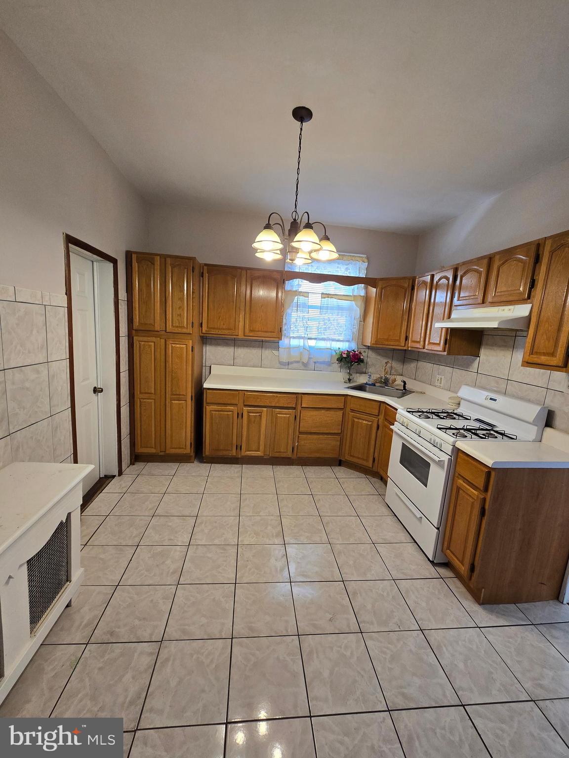 COBBS CREEK - Residential