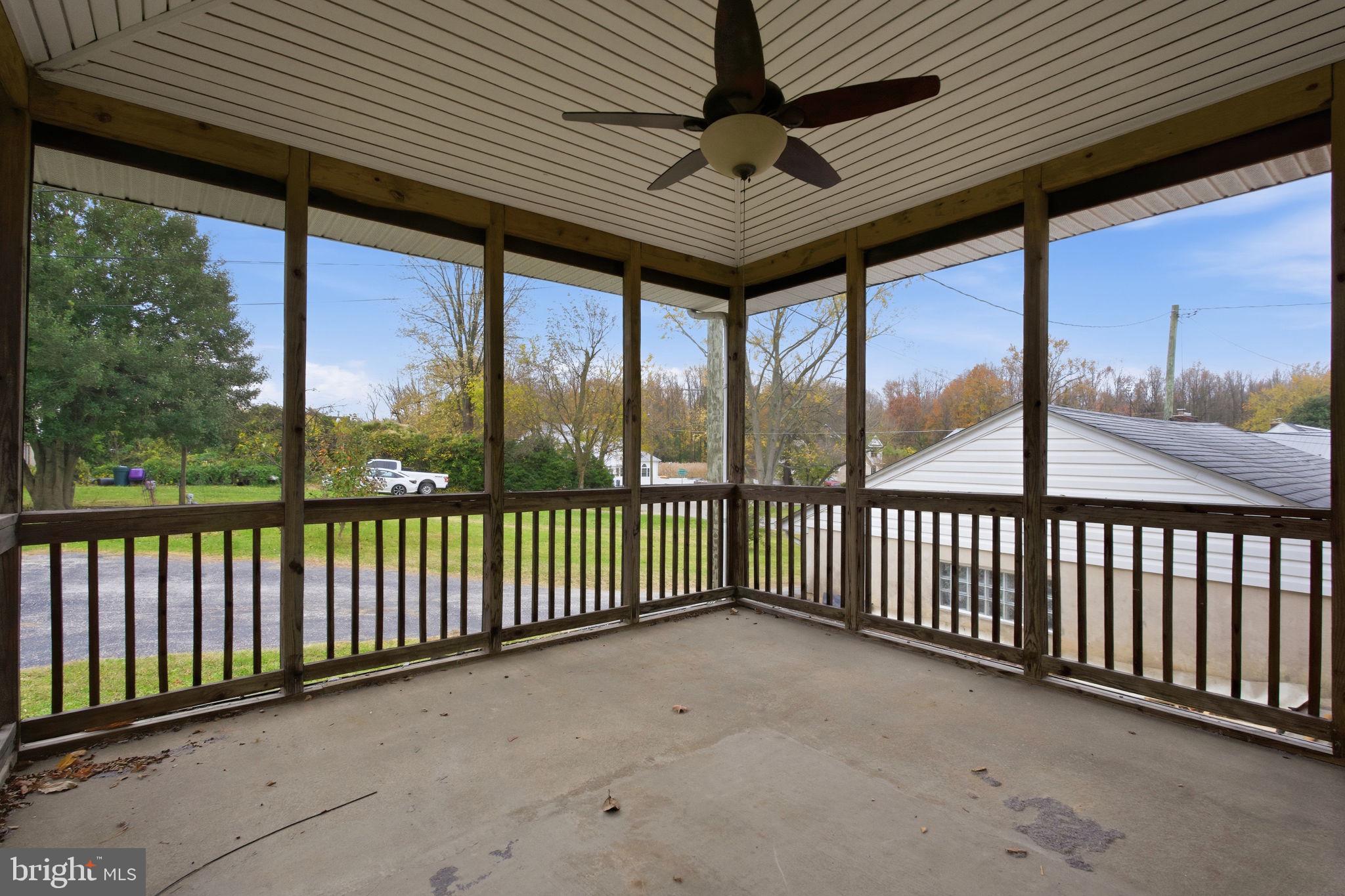 BAUERNSCHMIDT MANOR - Residential Lease