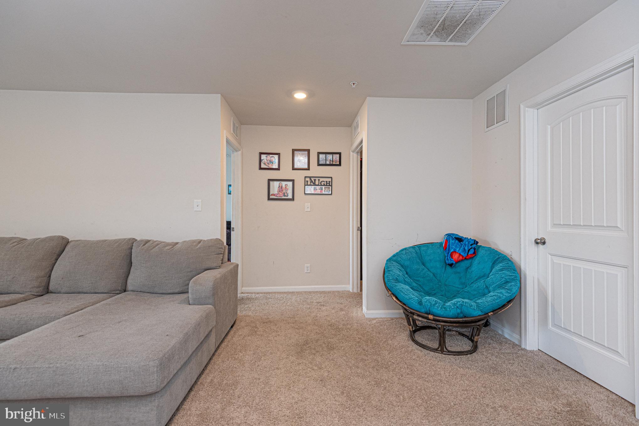 ROWENS MILL - Residential