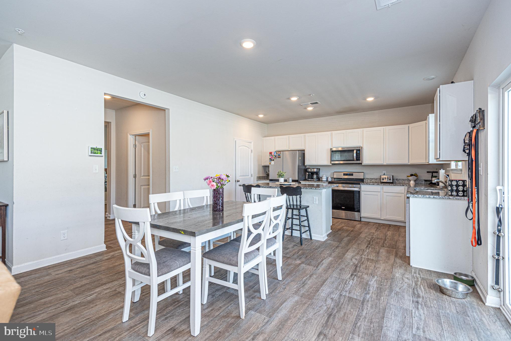 ROWENS MILL - Residential