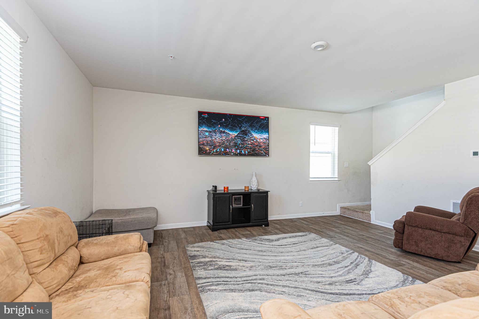 ROWENS MILL - Residential