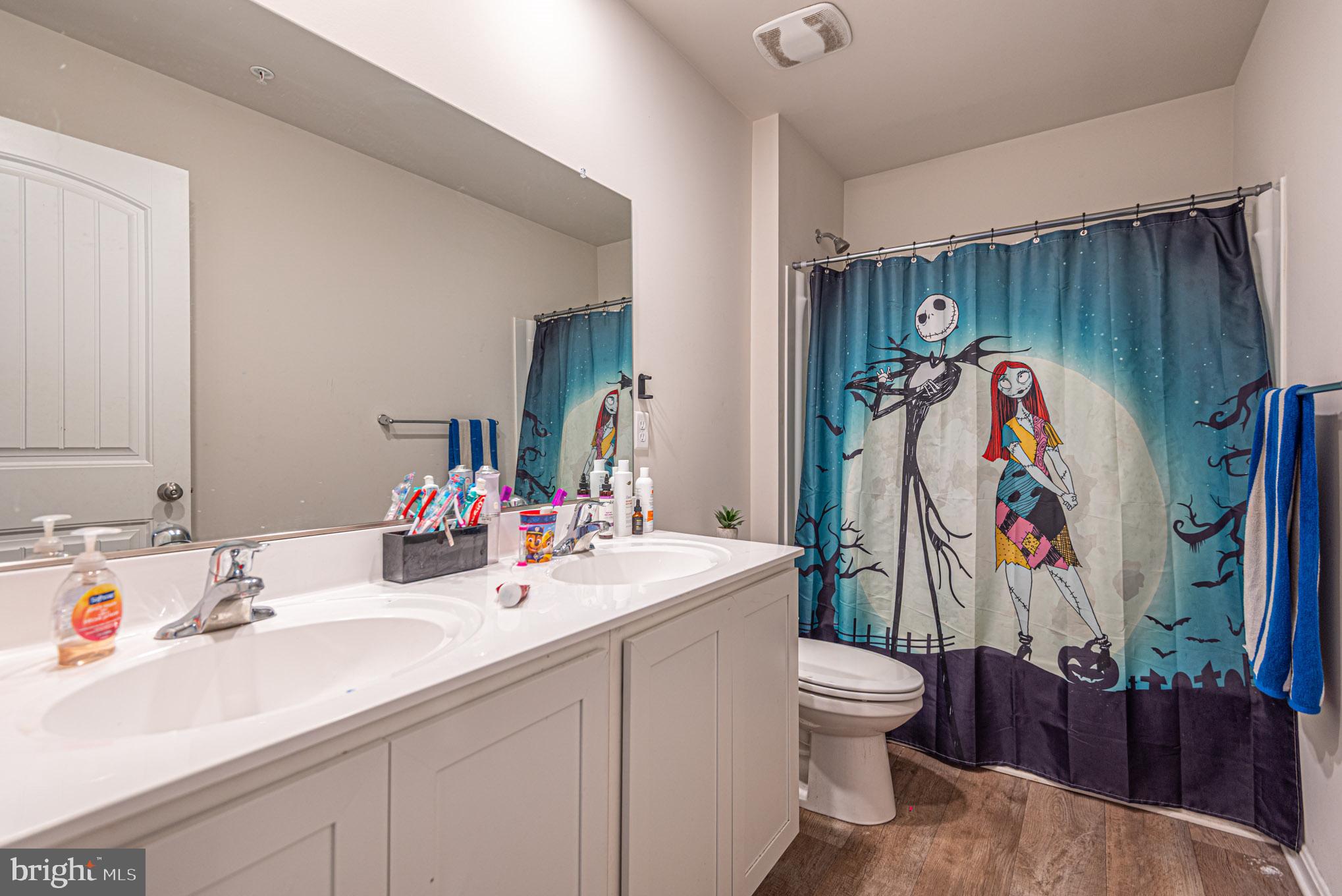 ROWENS MILL - Residential