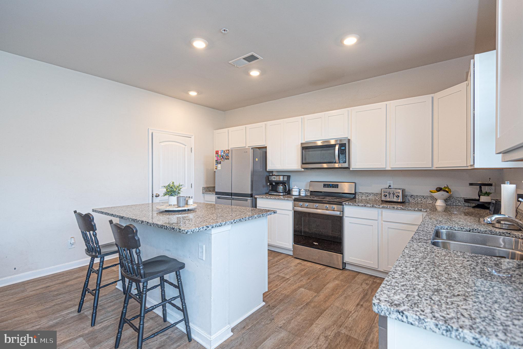 ROWENS MILL - Residential