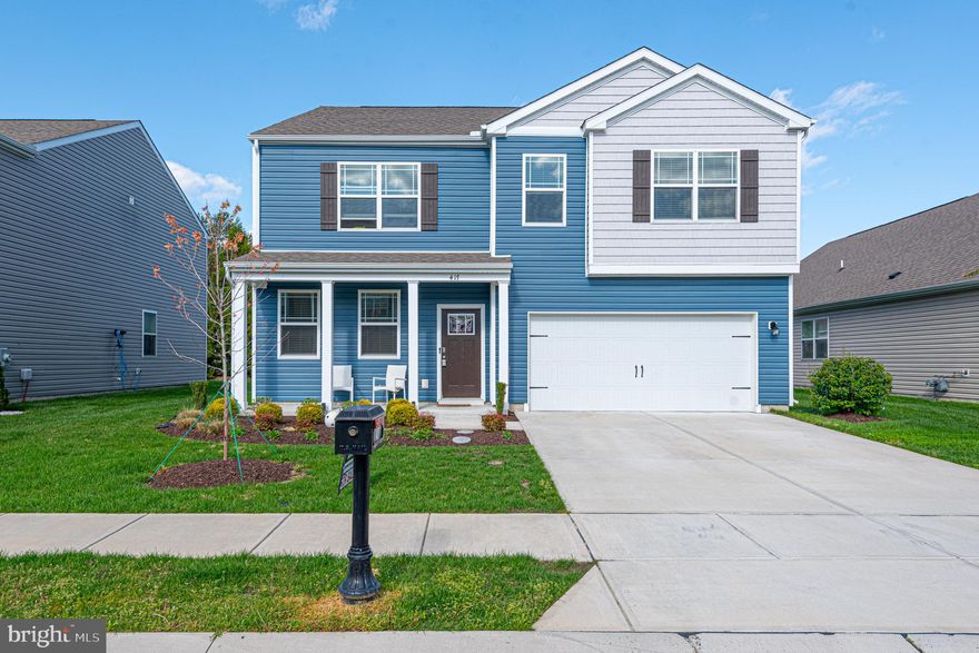 Spacious 4-Bedroom DR Horton Hanover model with Modern Features!  Welcome to this beautiful DR Horton home, built just 3 years ago and offering over 2,800 sq ft of versatile living space. The open-concept main floor is perfect for entertaining and daily living, featuring a large living area, a formal dining room, and a flex room that can be used as an office, playroom, or guest space and half bath. 
 
Upstairs, you'll find four generously sized bedrooms, two full bathrooms, and a spacious loft area—ideal for a second living space, media room, or game area. The fenced-in backyard provides privacy and a secure place for kids or pets to play. 
 
Don't miss this opportunity to own a nearly-new home in a growing neighborhood with modern finishes and plenty of room to grow!