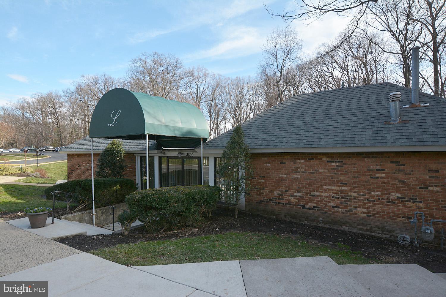 LYNDHURST - Residential