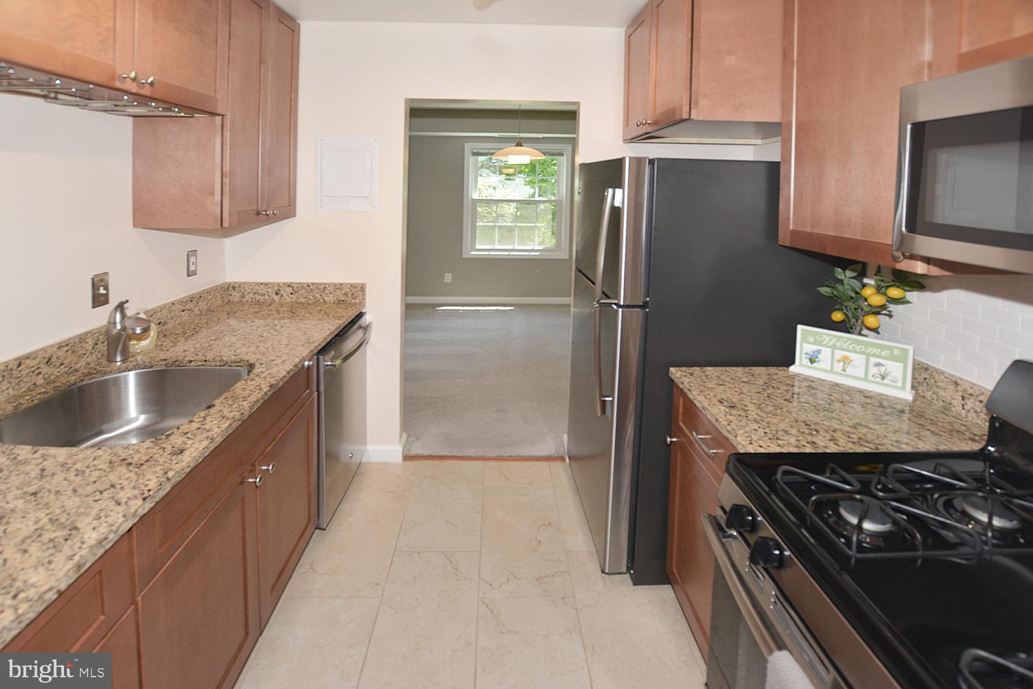 LYNDHURST - Residential