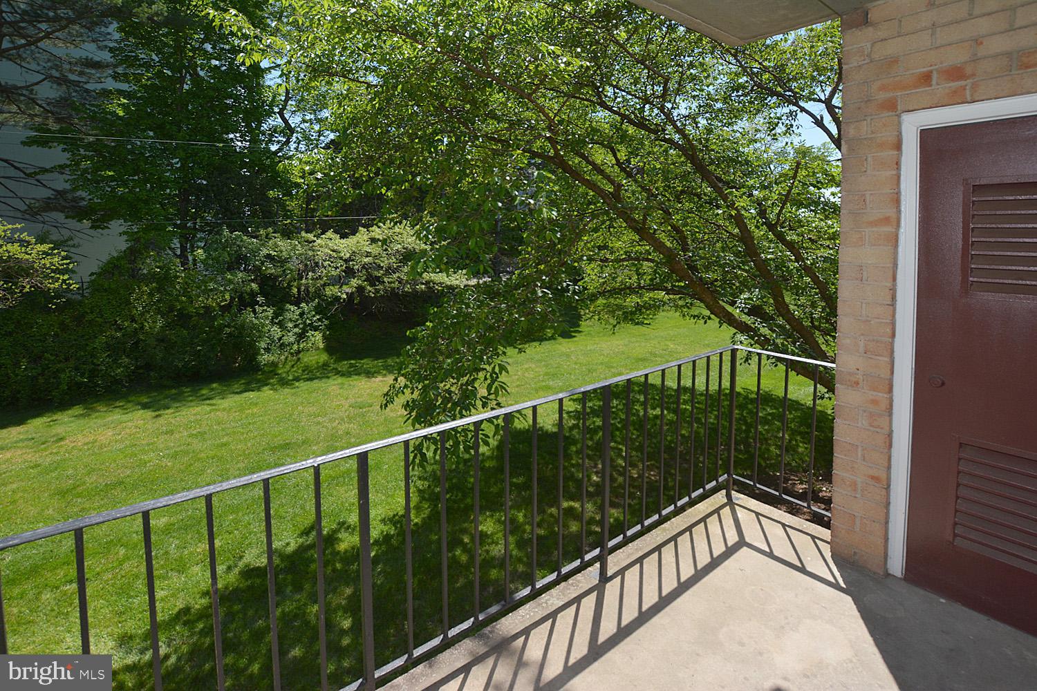 LYNDHURST - Residential