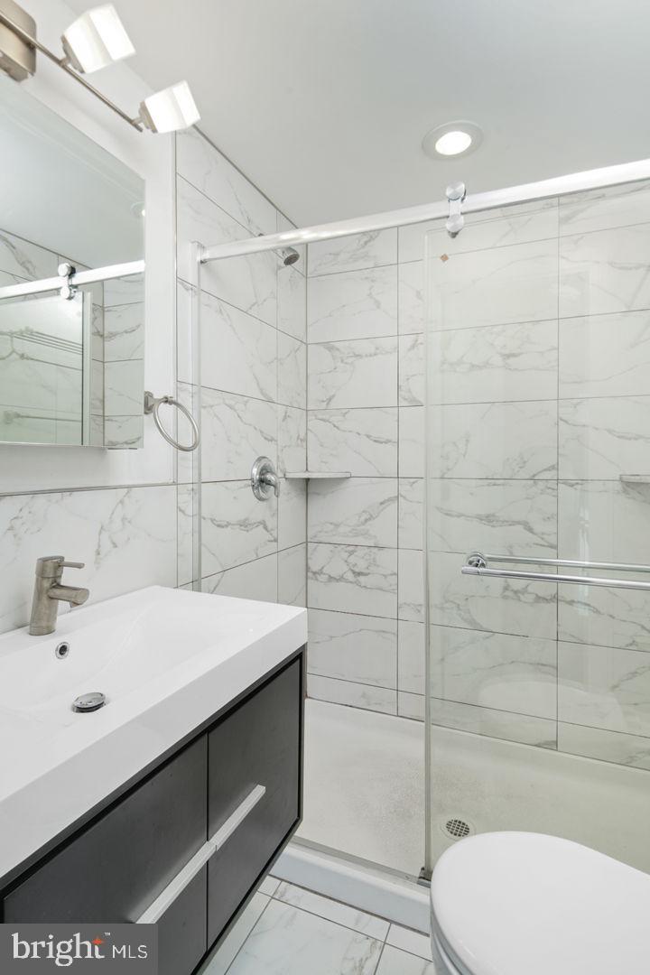 PASSYUNK SQUARE - Residential Lease