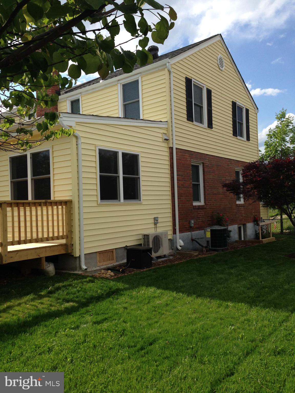 JEFFERSON MANOR - Residential Lease