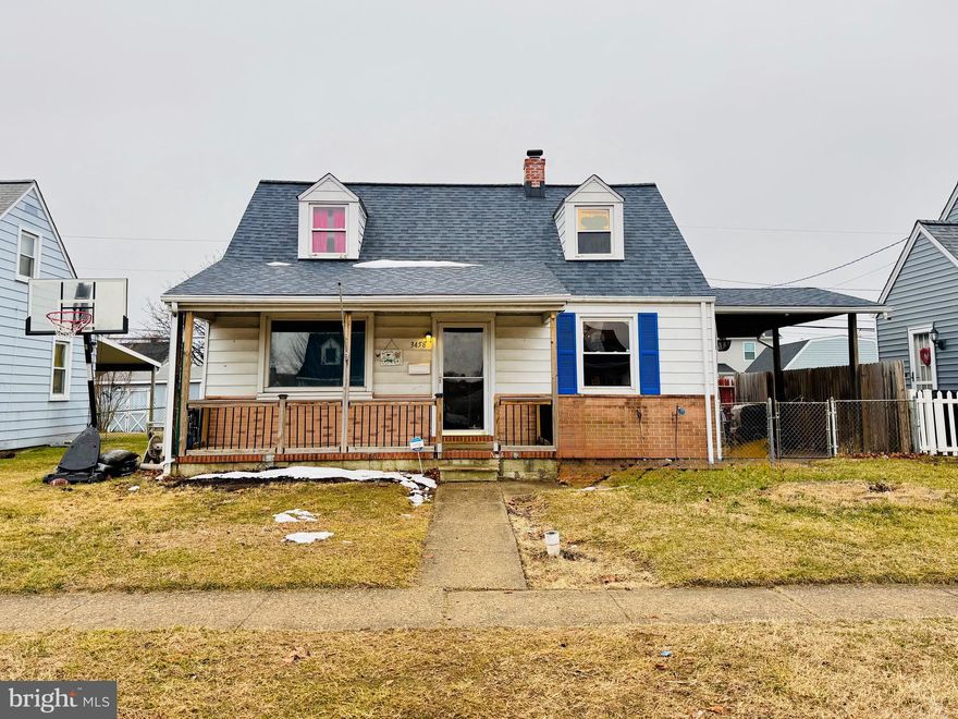 Wonderful opportunity to own a Single Family Home.  Bring some TLC and your ideas to make this home your own!! As-Is