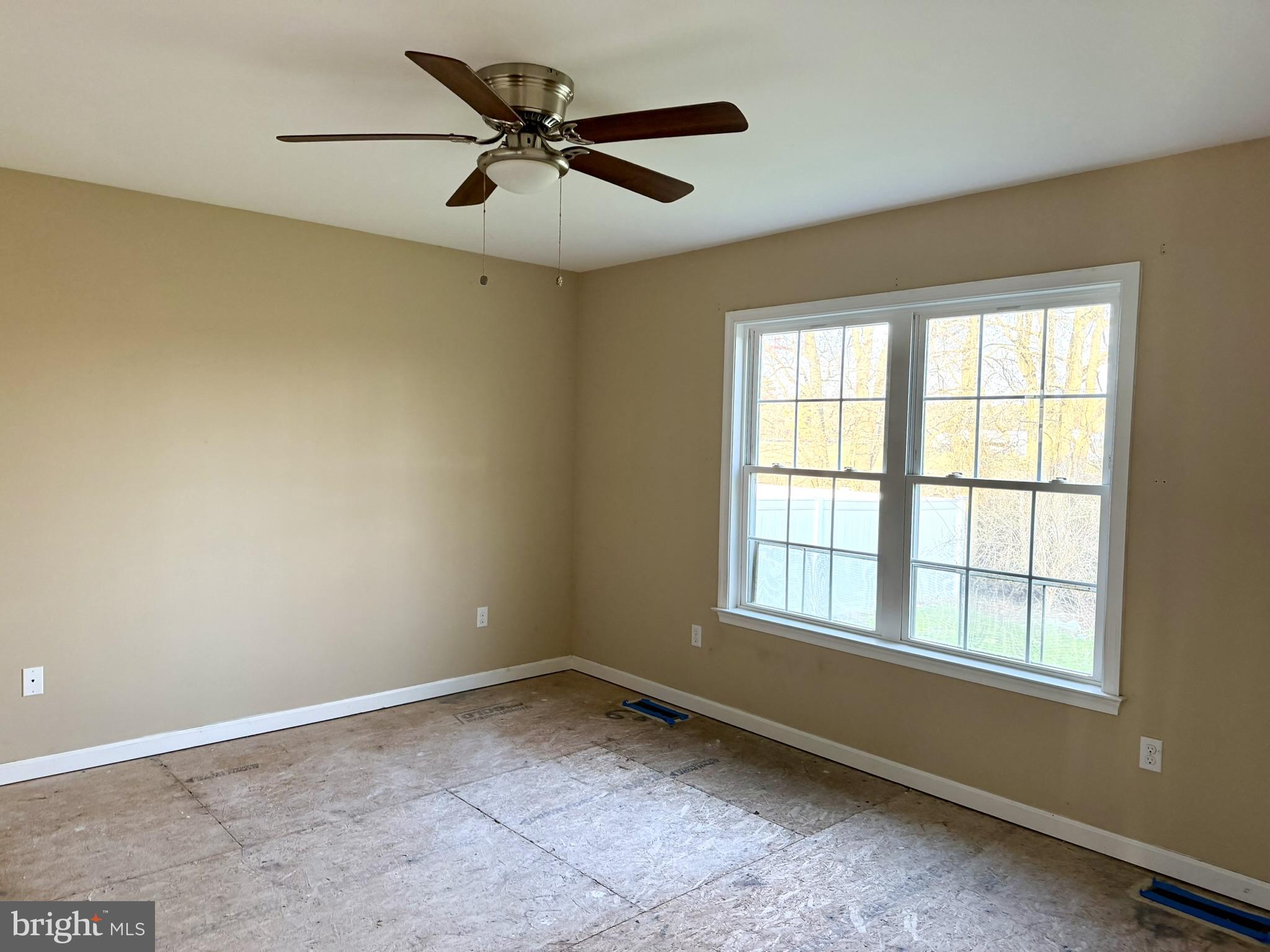 WOODLAND MANOR - Residential