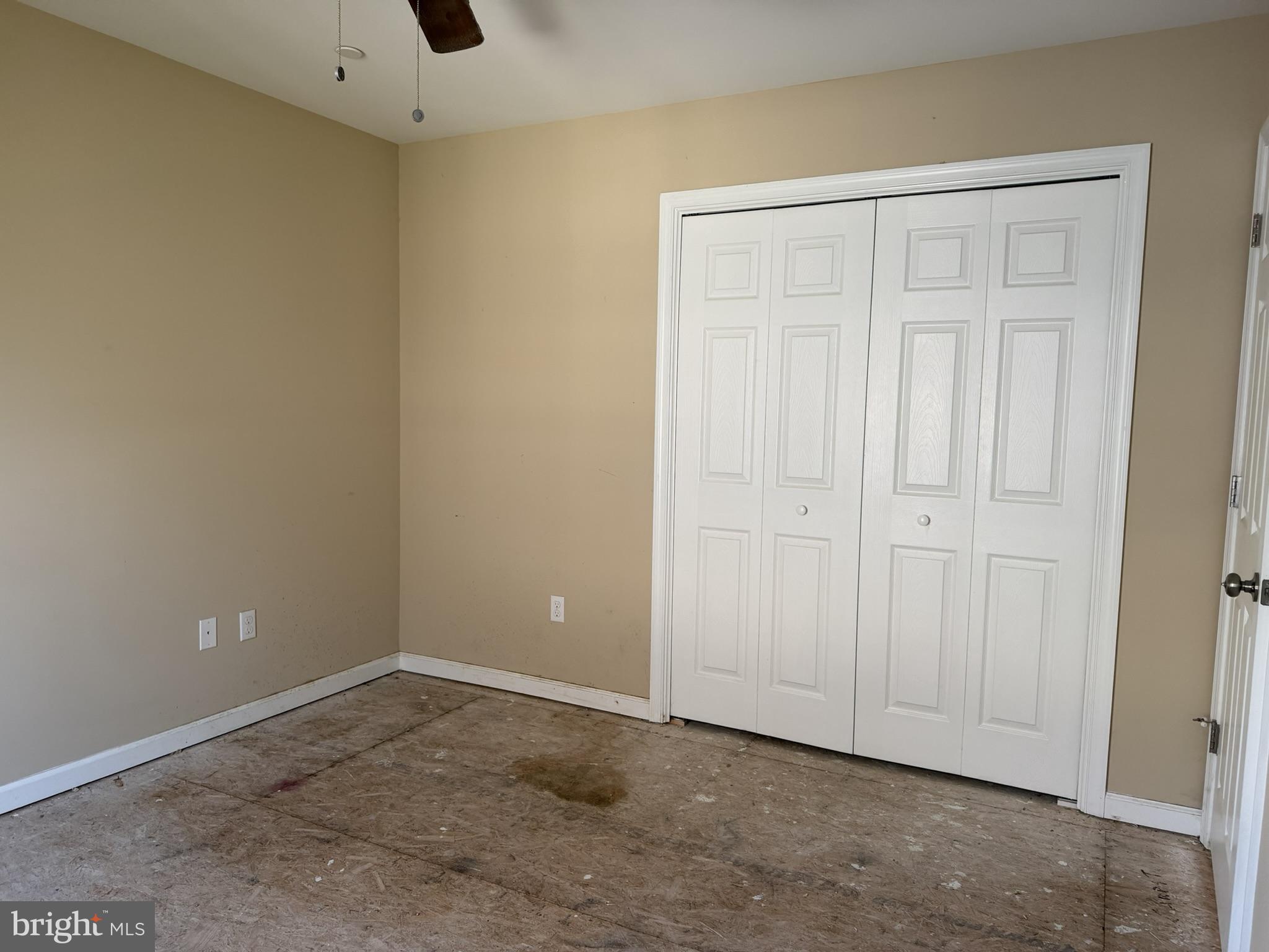 WOODLAND MANOR - Residential