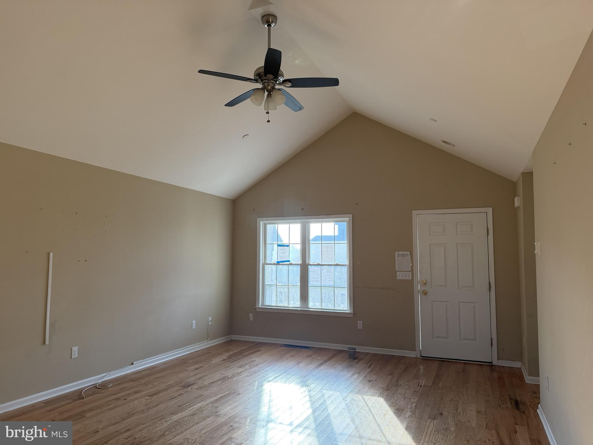 WOODLAND MANOR - Residential