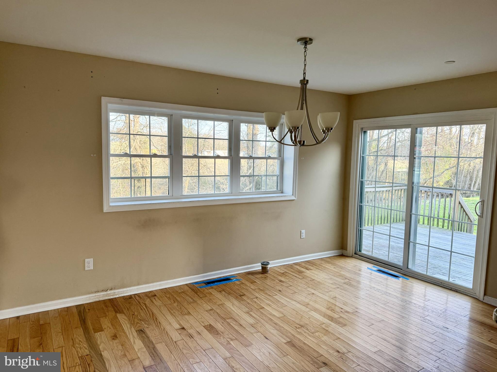 WOODLAND MANOR - Residential