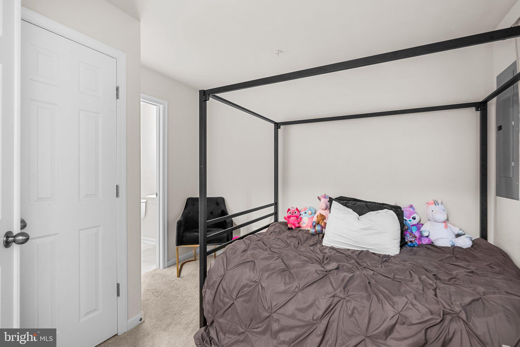 BRICK YARD STATION - Residential